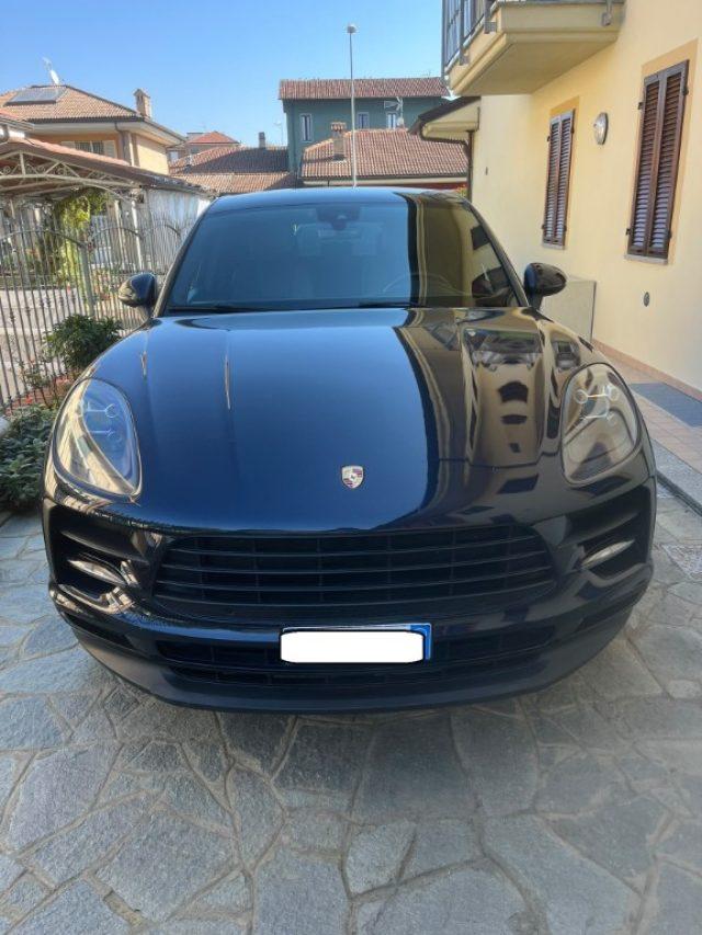 PORSCHE Macan 2.0