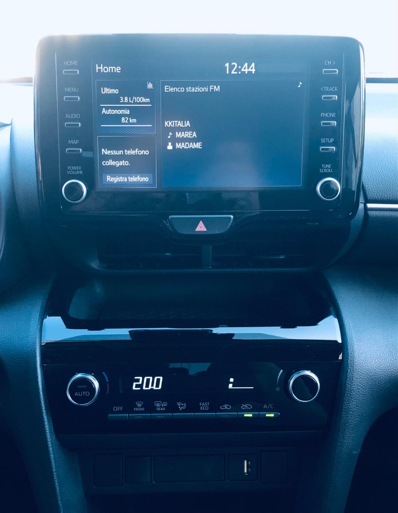Toyota Yaris Cross 1.5 Hybrid 5p. carplay -telecamera