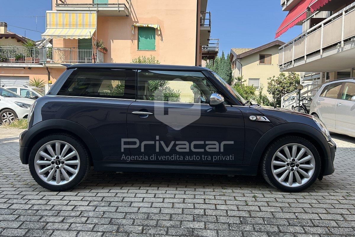 MINI Mini 2.0 16V Cooper SD