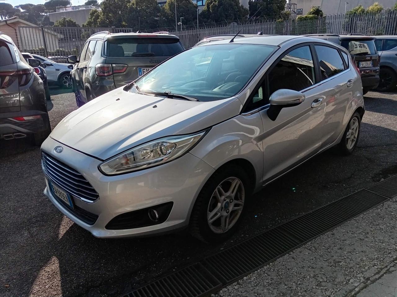 Ford Fiesta 1.5 TDCi 75CV 5 porte
