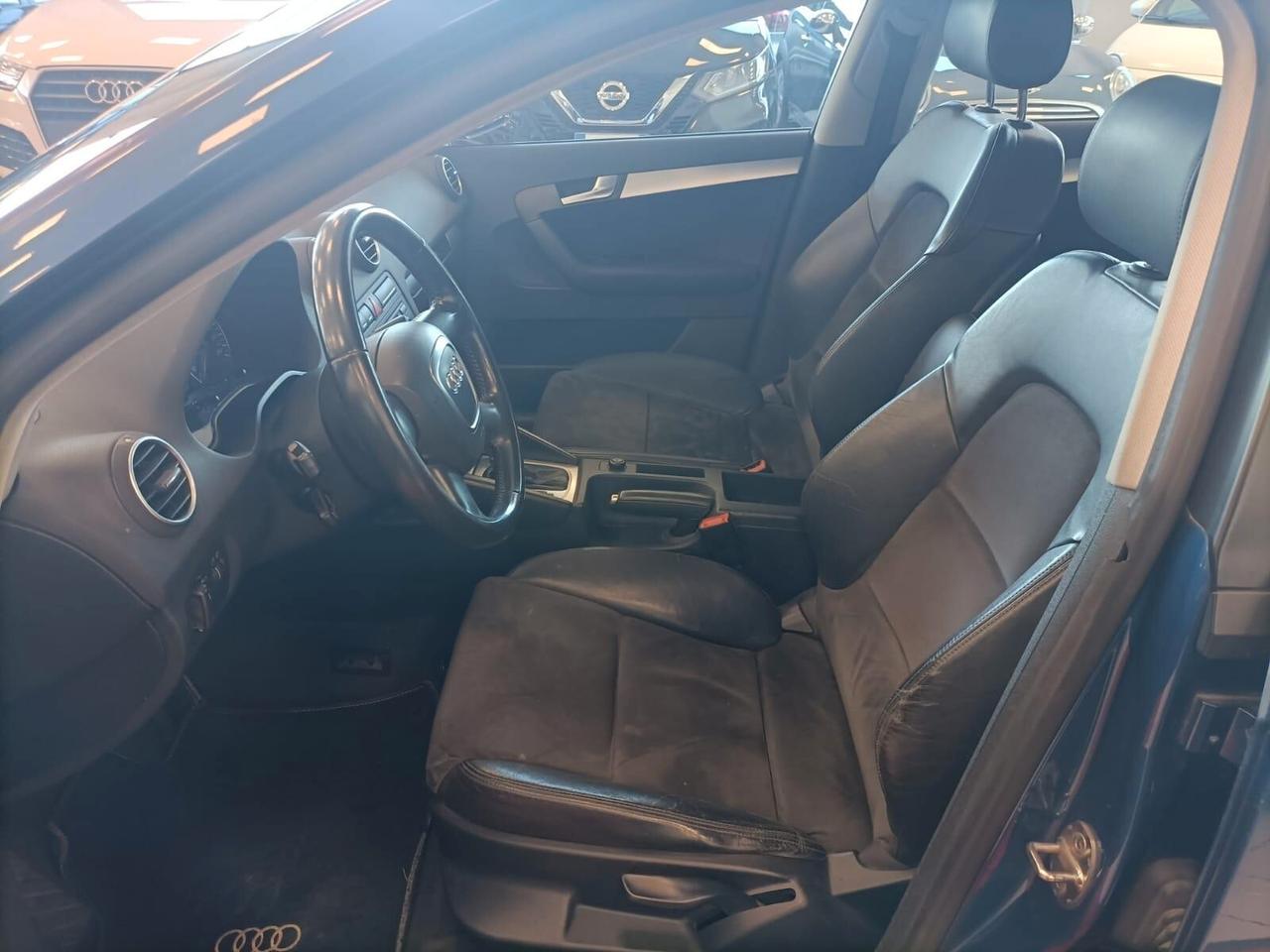 Audi A3 2.0 16V FSI tiptronic Ambition