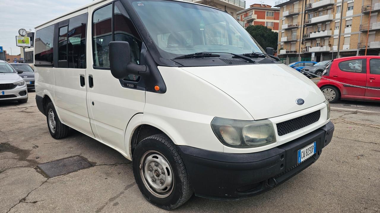 Ford Transit Bus 2.0 TD-75 cat PC-TM Combi 9 posti