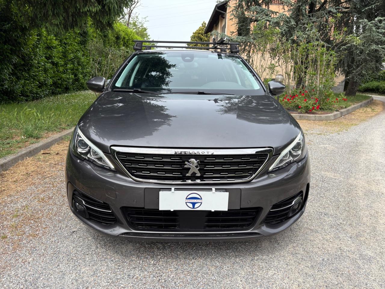 Peugeot 308 1.2 Allure Pack 131cv