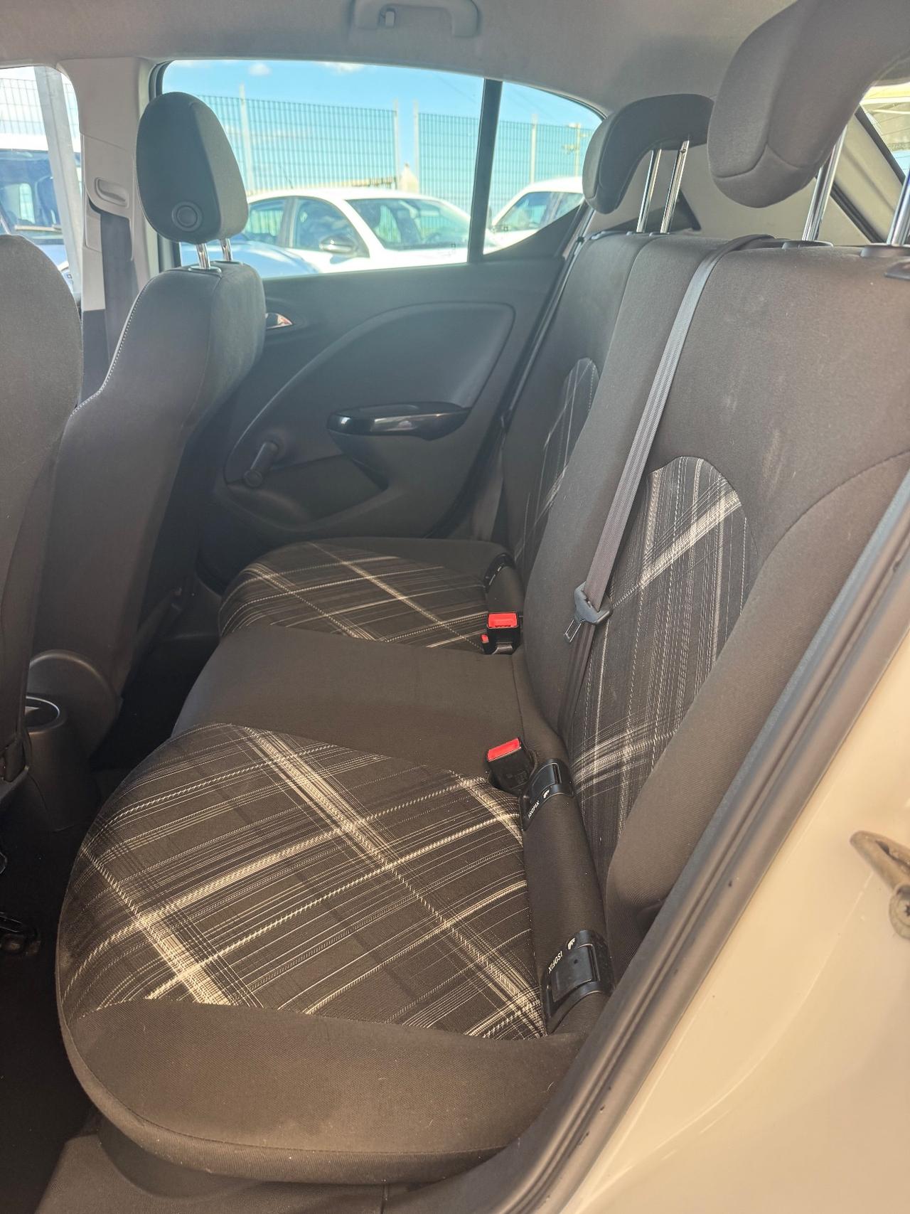 Opel Corsa 1.4 90CV GPL Tech 5 porte b-Color