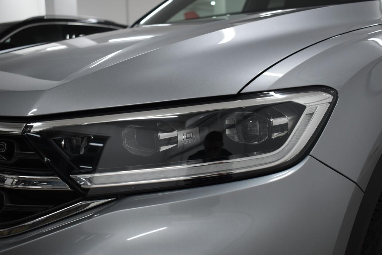 Volkswagen T-Roc 1.5 TSI ACT DSG R-Line