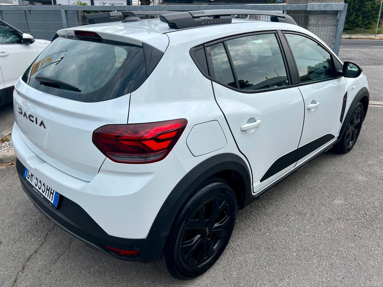 Dacia Sandero Stepway 1.0 TCe ECO-G Extreme Up