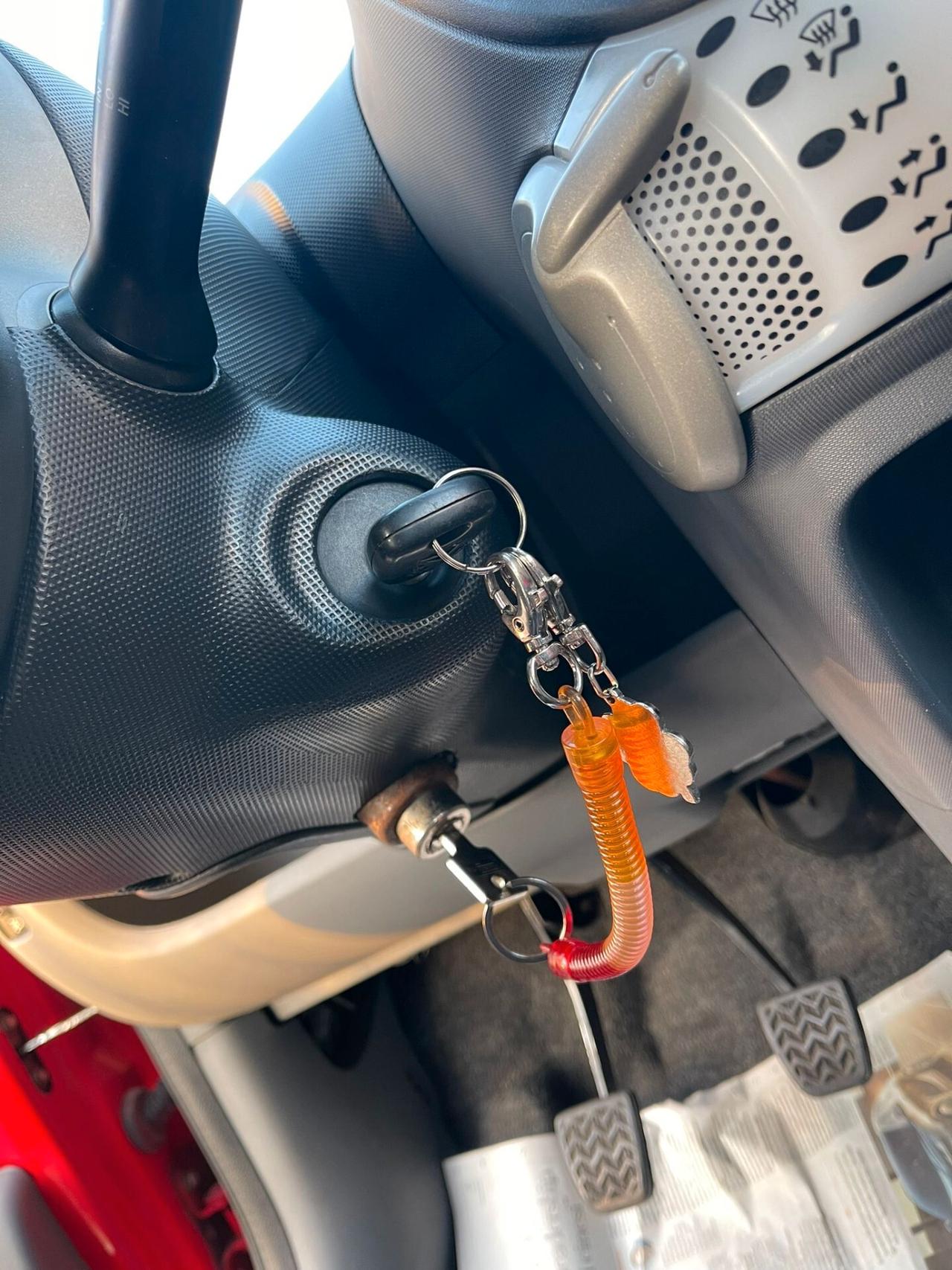 Peugeot 107 1.0cc 68CV 3p. Plaisir