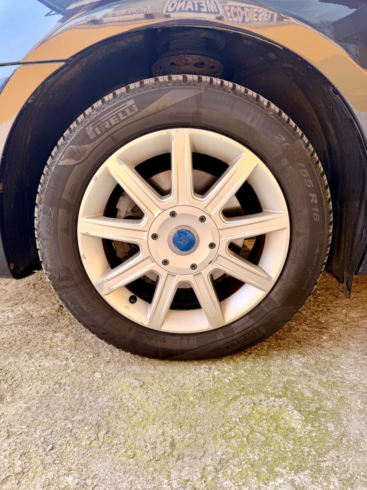 Fiat Croma 1.9 Multijet 16V aut. Must