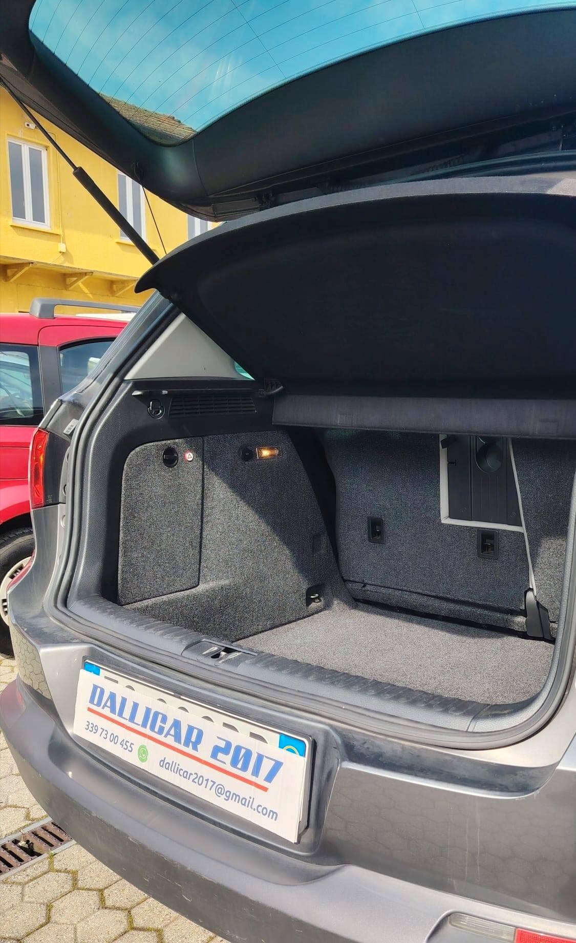 Volkswagen Tiguan 2.0 TDI DPF 4MOTION DSG Sport & Style