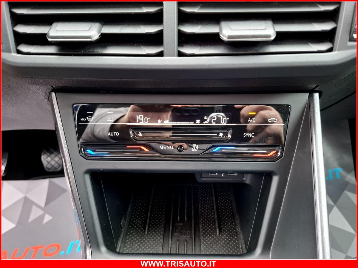 VOLKSWAGEN Polo 1.0 TSI Style NEOPATENTATI (FULL LED+NAVI)