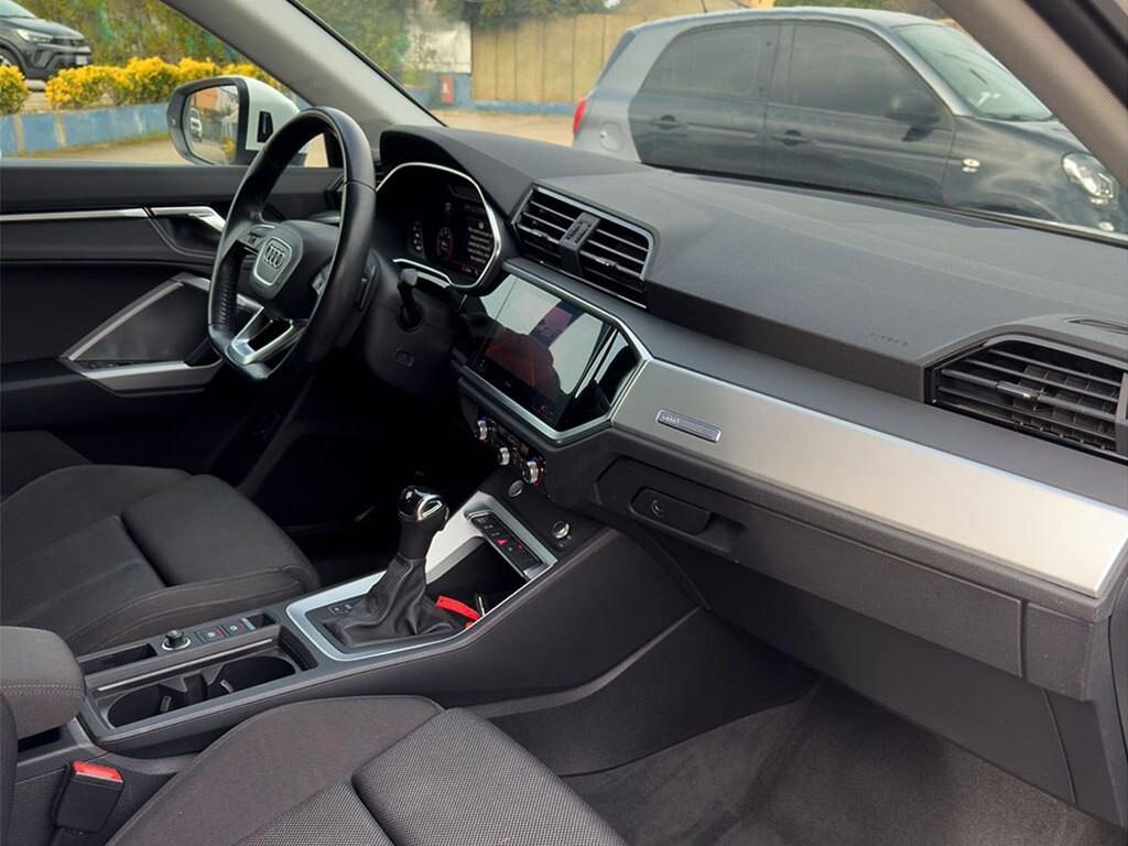 Audi Q3 SPB 35 TDI S tronic line edition IN PROMO