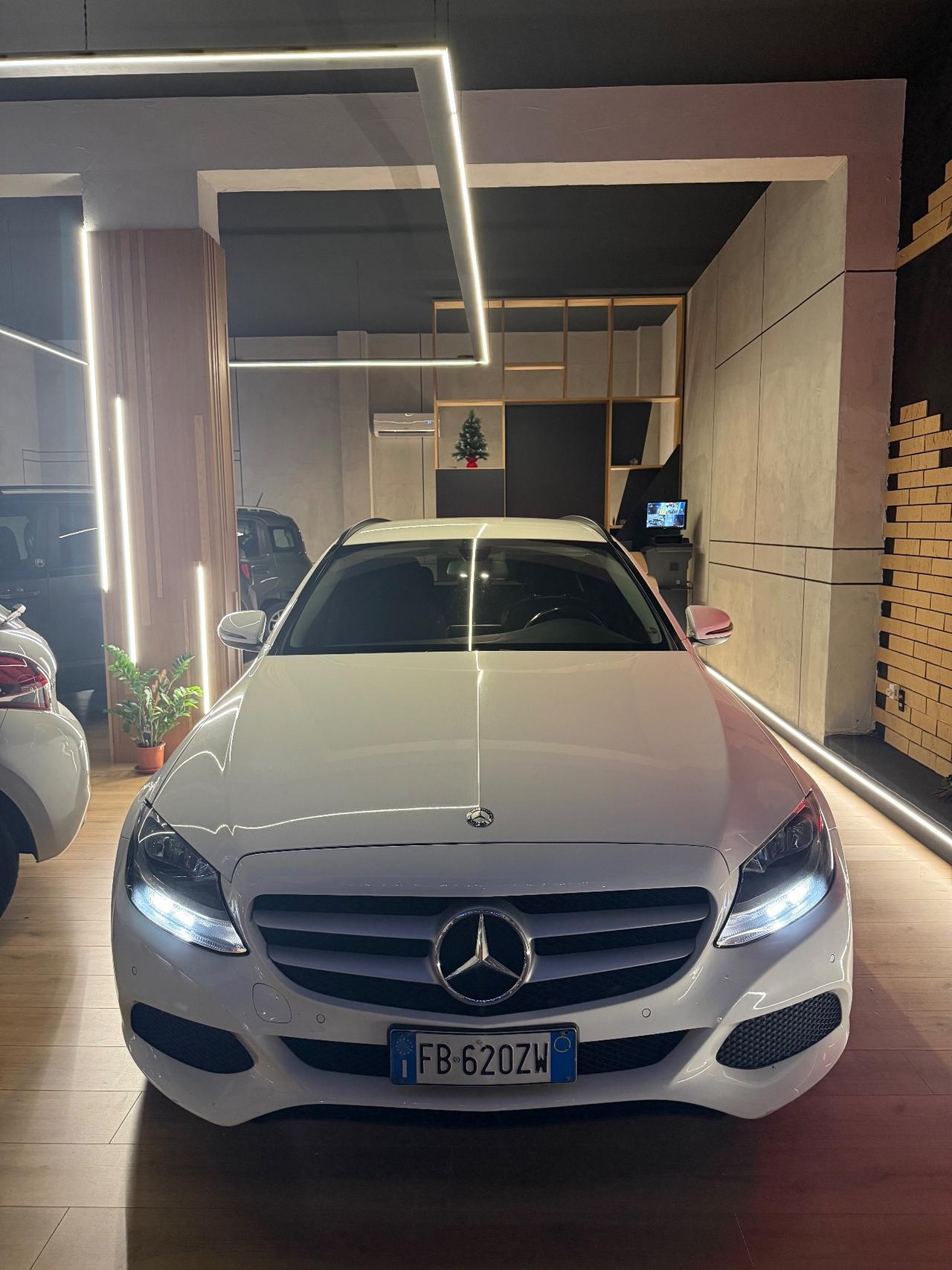 Mercedes-benz C 200 d Premium Plus