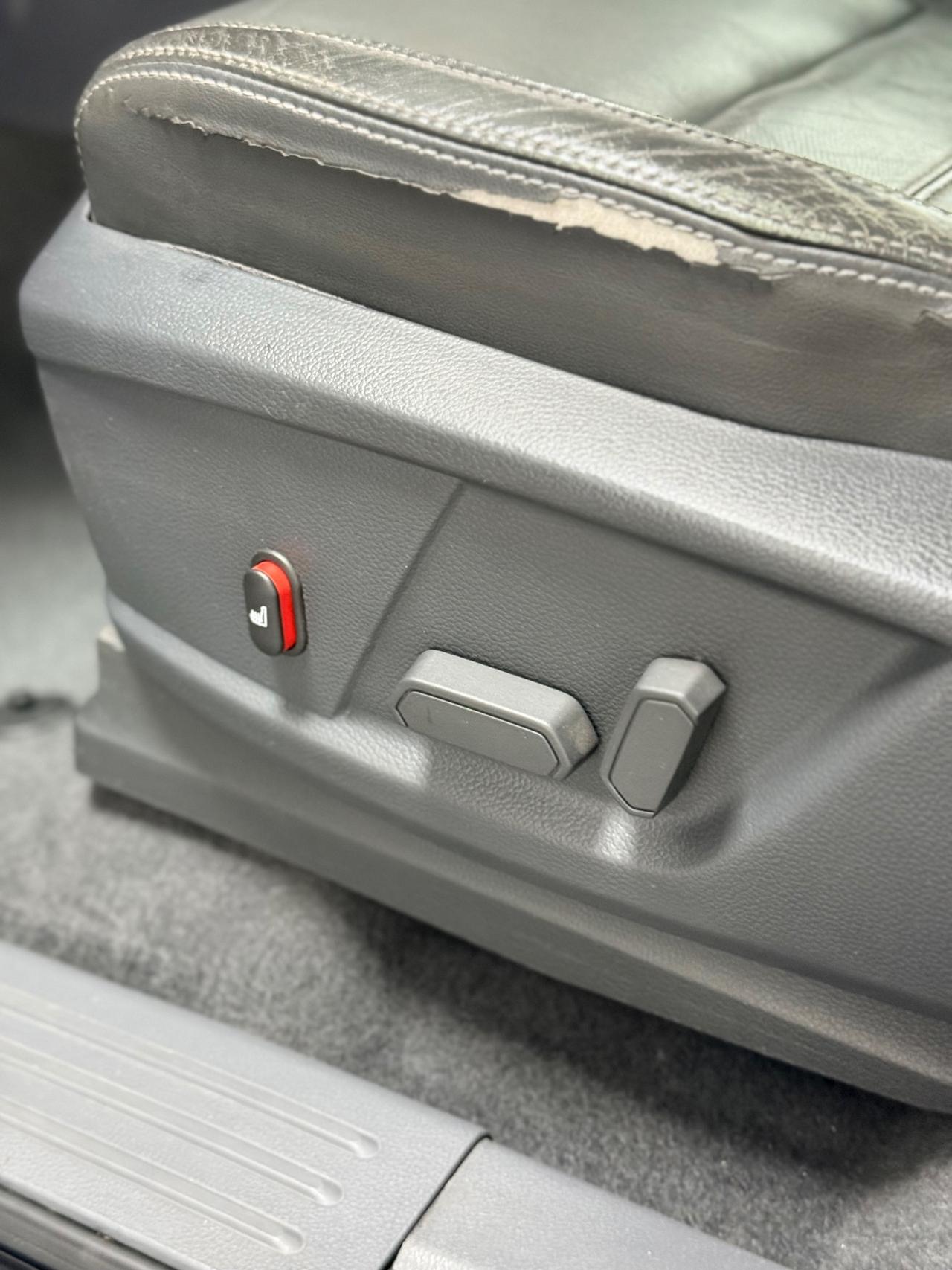 Ford Ranger 2.2 TDCi aut. DC Limited 5pt. 12/2014 EURO 5B NEOPATENTATI GANCIO TRAINO