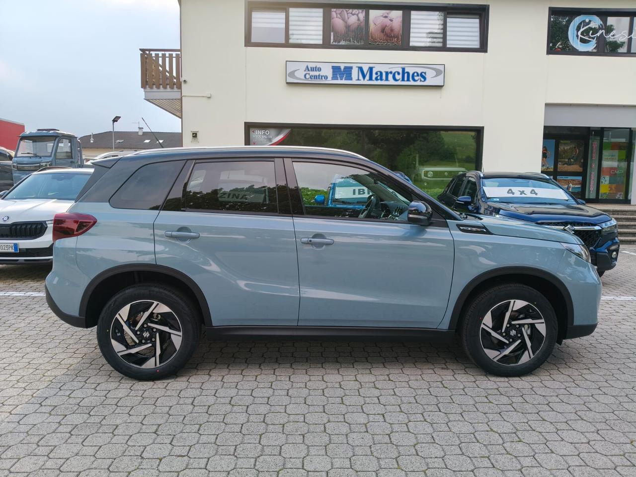 SUZUKI VITARA 1.4 IBRIDA ALLGRIP 4X4 MANUALE BICOLORE