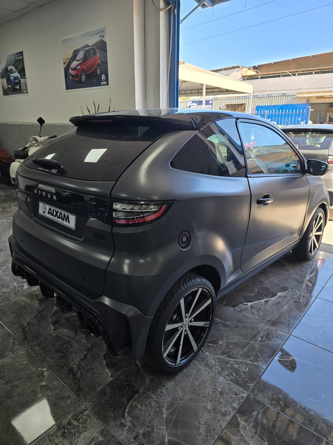 Nuova Aixam Coupe GTI Ambition 2025 motore euro 5plus