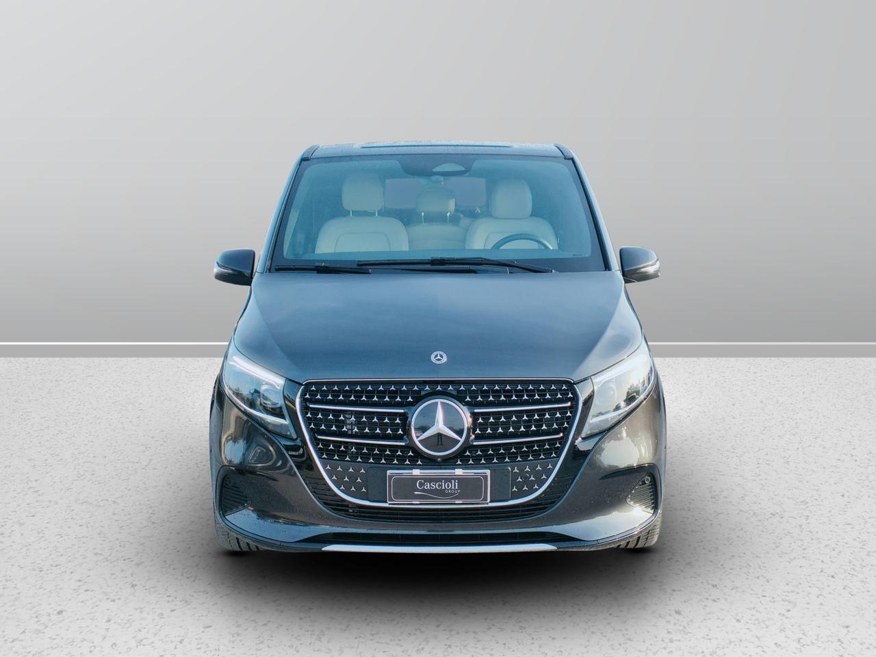 Mercedes-Benz Classe V 2024 Extralong - V Extralong 250 d Avantgarde auto