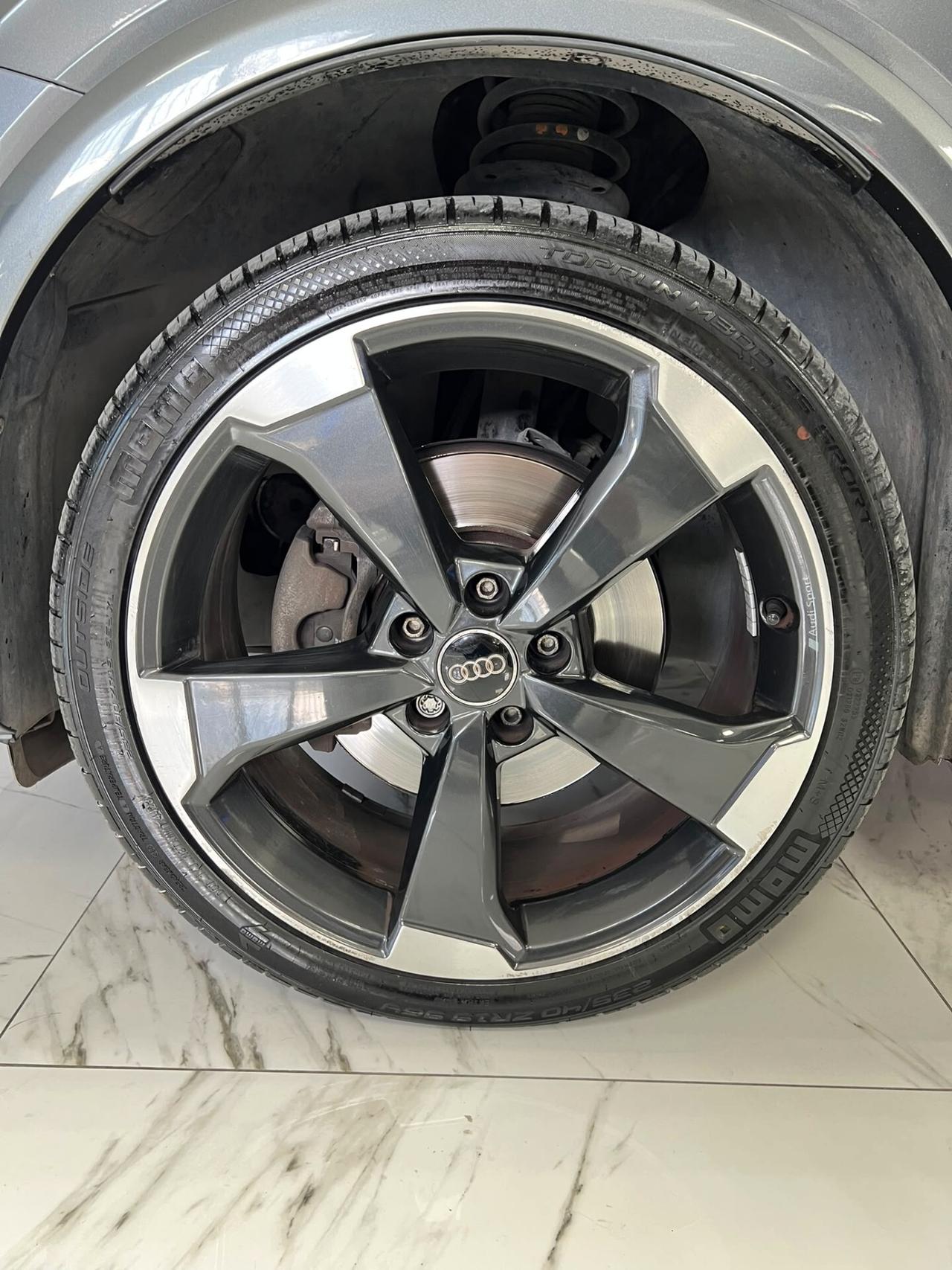 Audi Q2 2.0 TDI quattro S tronic Business