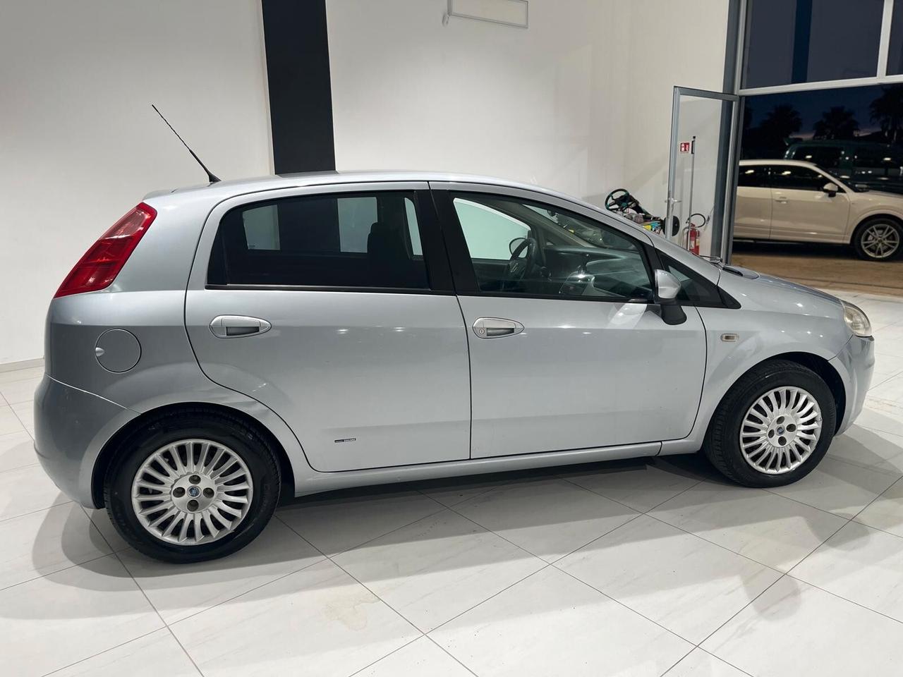 Fiat Grande Punto Grande Punto 1.3 MJT 90 CV 5 porte Dynamic