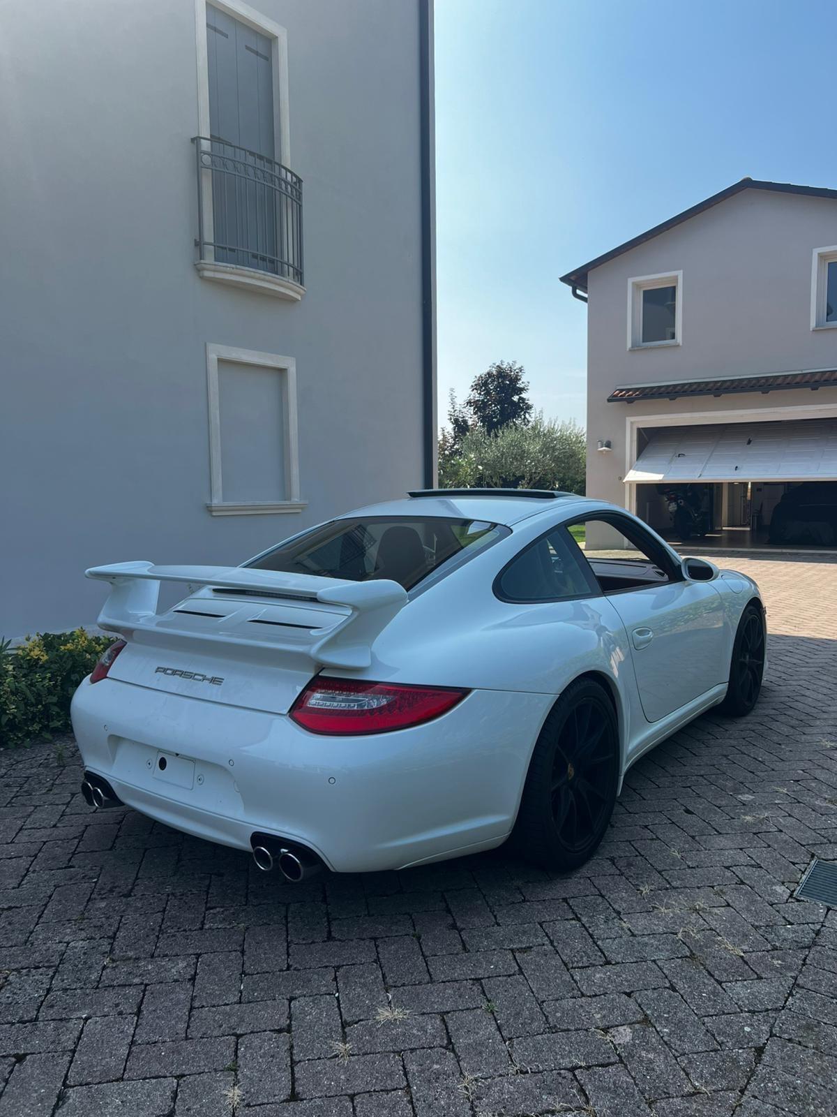 Porsche 911 Carrera 4S Coupé 997
