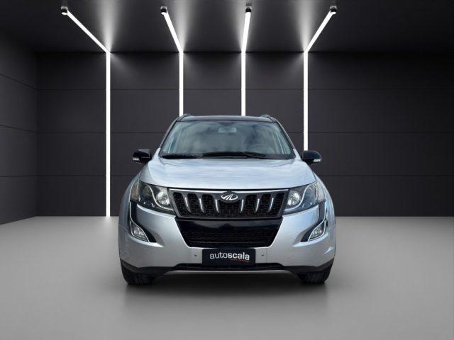 MAHINDRA XUV500 2.2 16V FWD W10