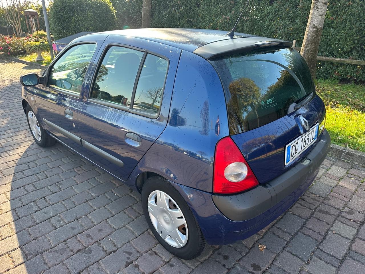 Renault Clio 1.2 benz 2003 Neopatentati