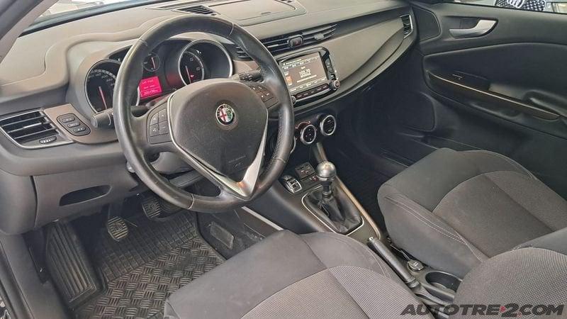 Alfa Romeo Giulietta Giulietta 1.6 JTDm-2 105 CV Distinctive
