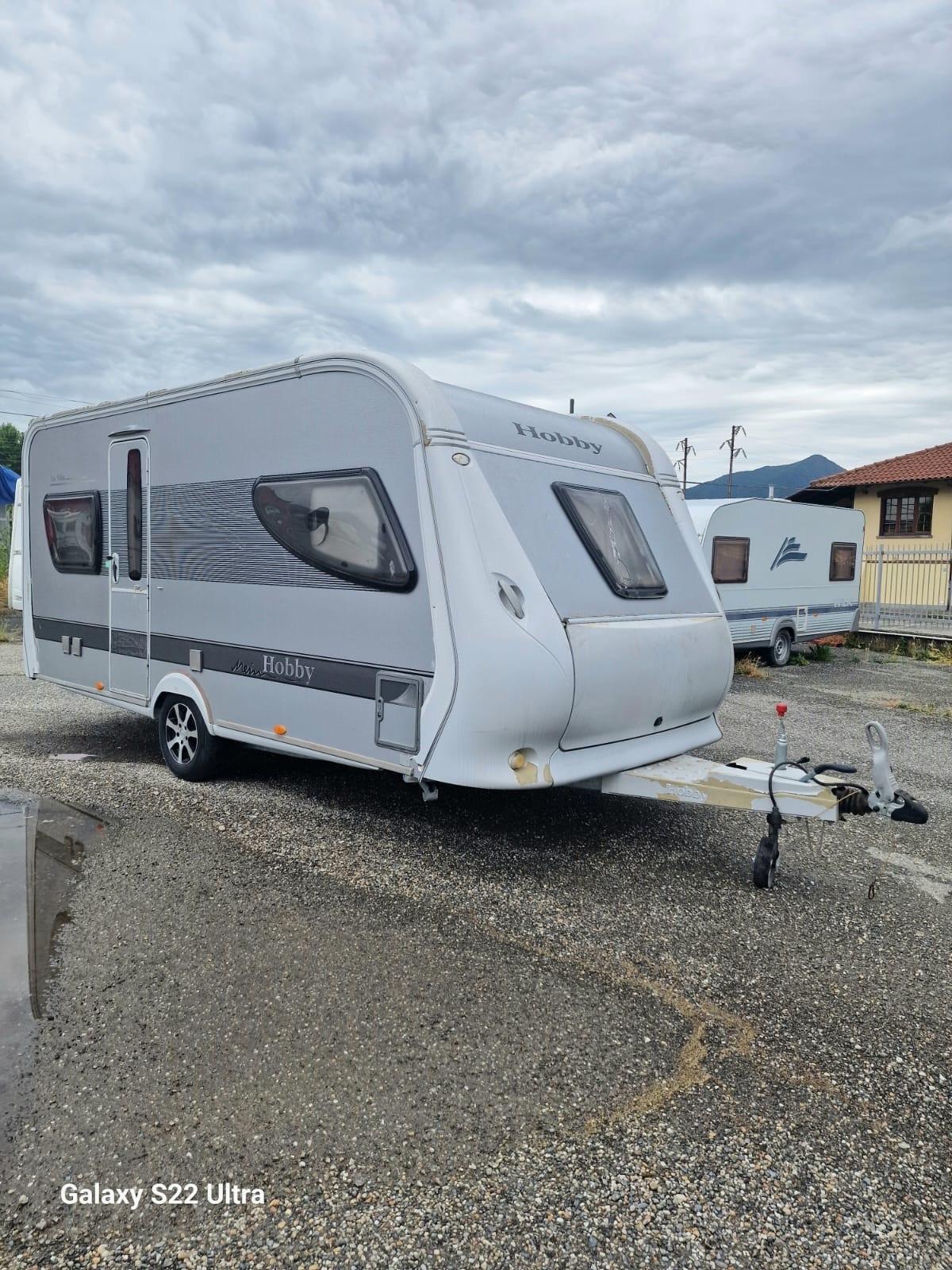 Hobby la Vita Caravan del 2010 in saldo 695