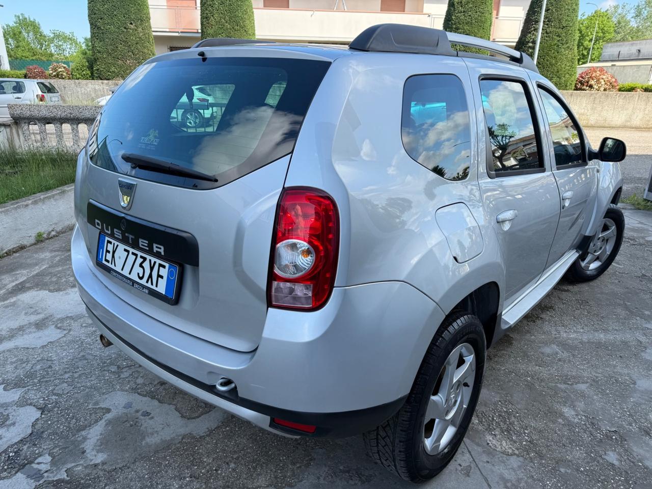 Dacia Duster 1.6 GPL DI SERIE 2032 NEOPAT. 2012