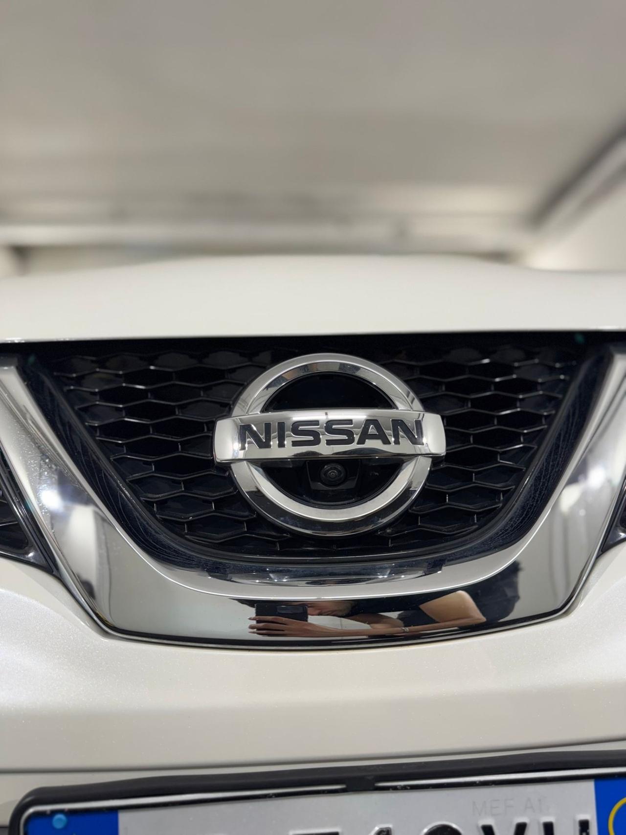 Nissan Qashqai 1.5 dCi Tekna * TELACAMERA 360 * TETTO PANORAMICO*