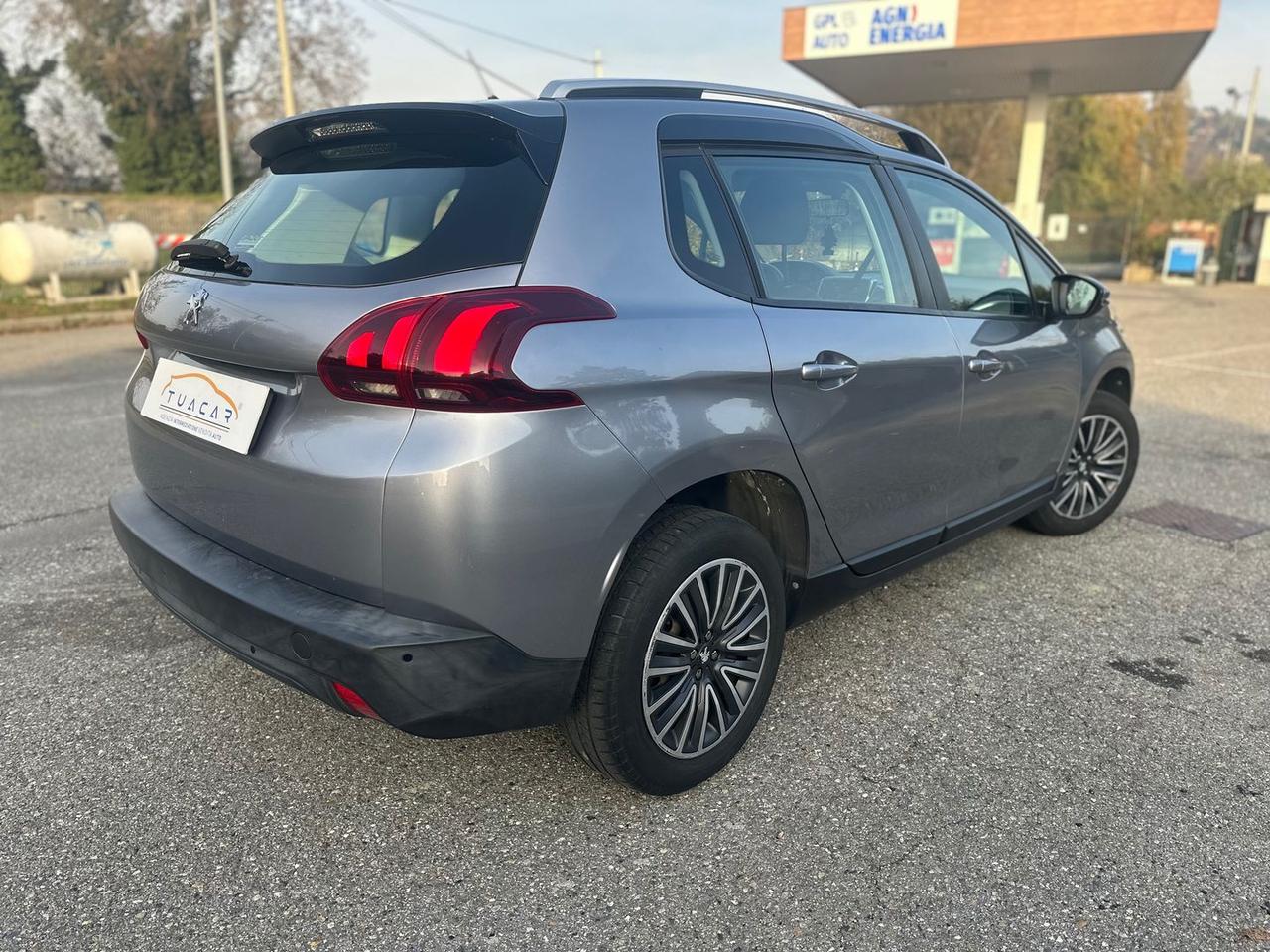 Peugeot 2008 Allure 1.2 PureTech 82 #7847