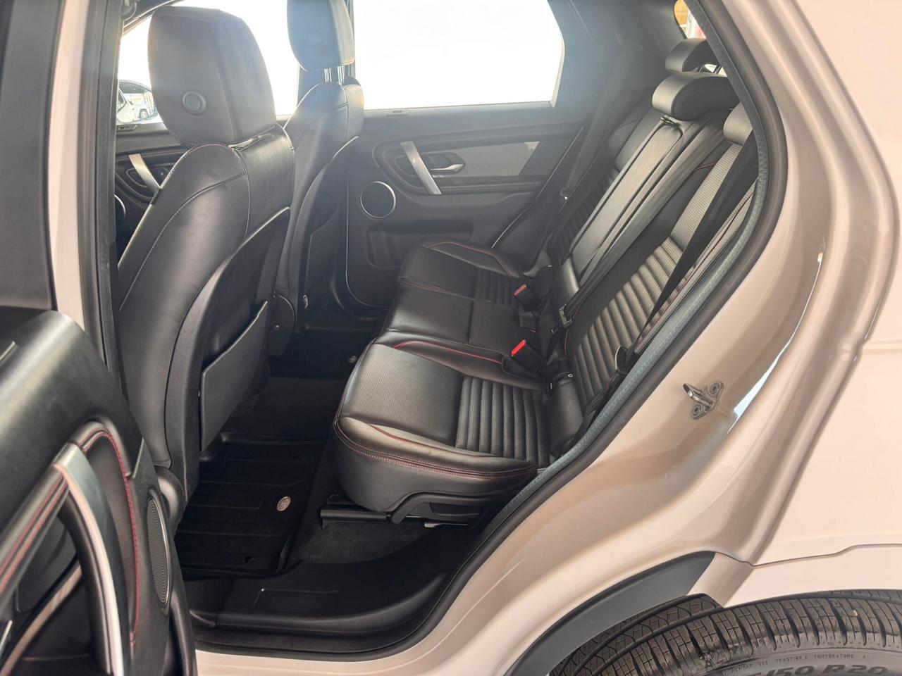 Land Rover Discovery Sport 2.0 TD4 180 CV AWD Auto R-Dynamic TETTO PANORAMICO