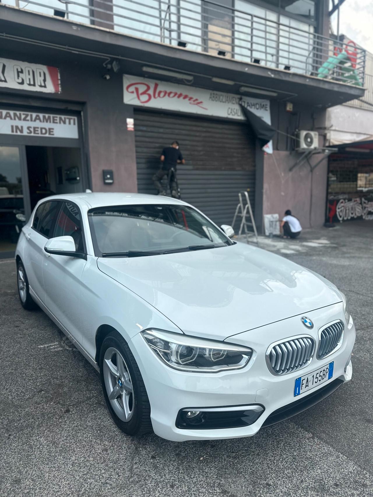 Bmw 116 116d 5p. Urban