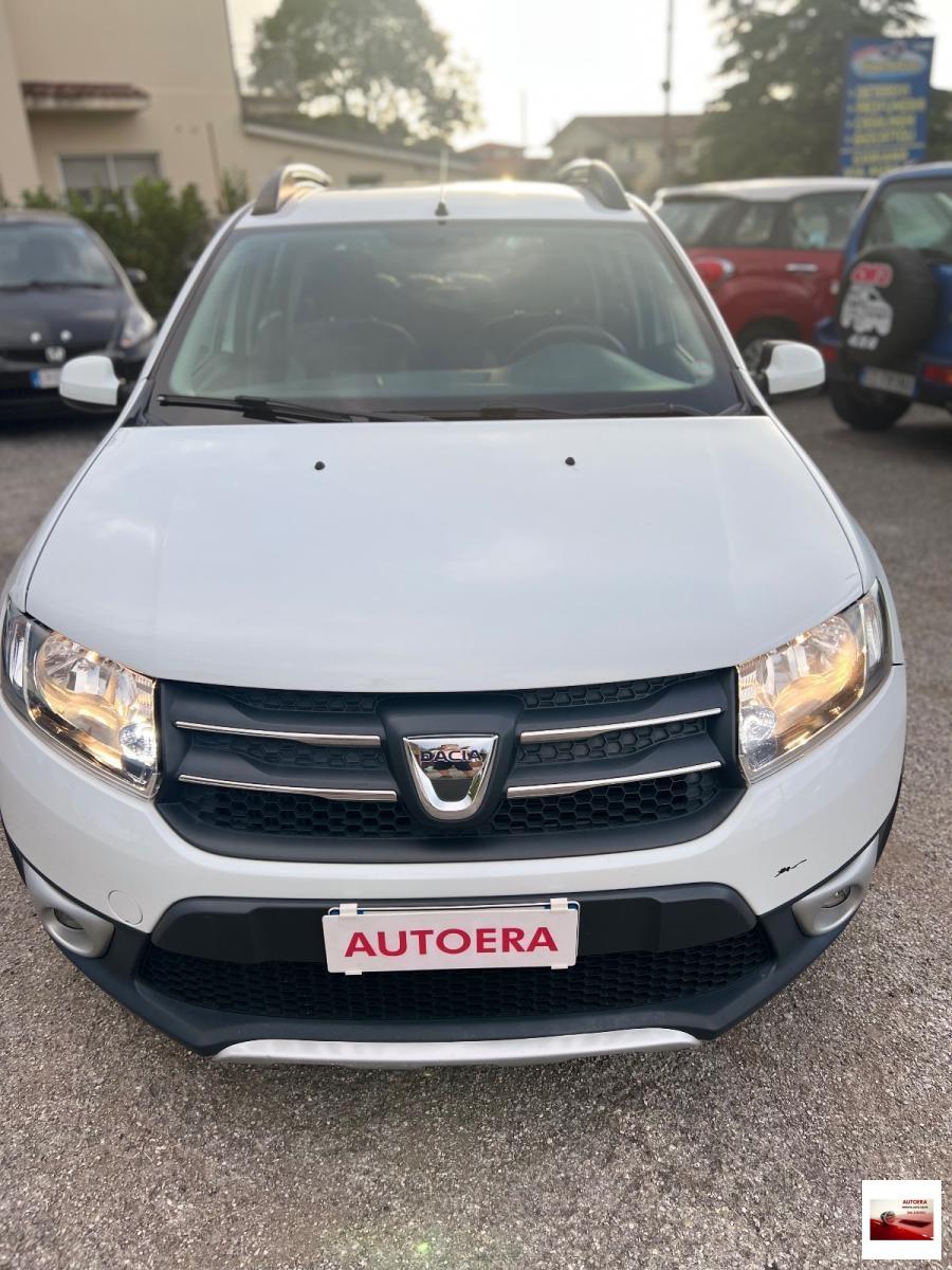 DACIA - Sandero - Stepway 1.5 dCi 8V 90 S&S Easy-R