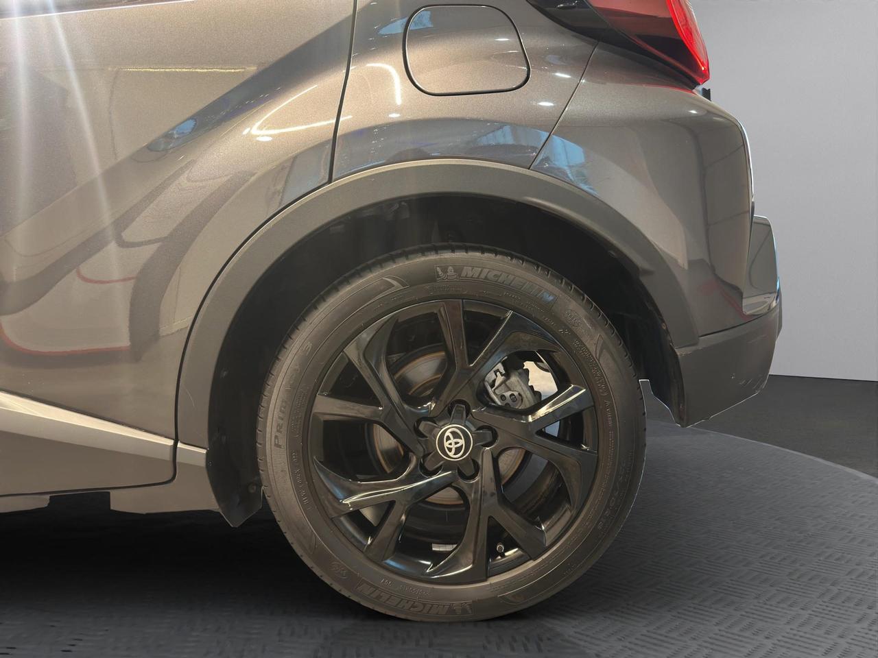 Toyota C-HR 1.8h Trend e-cvt