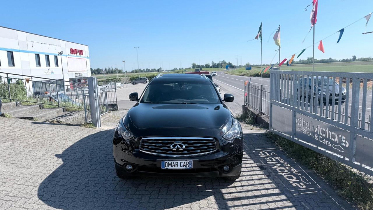Infiniti FX FX30d S 3.0 DIESEL 4X4