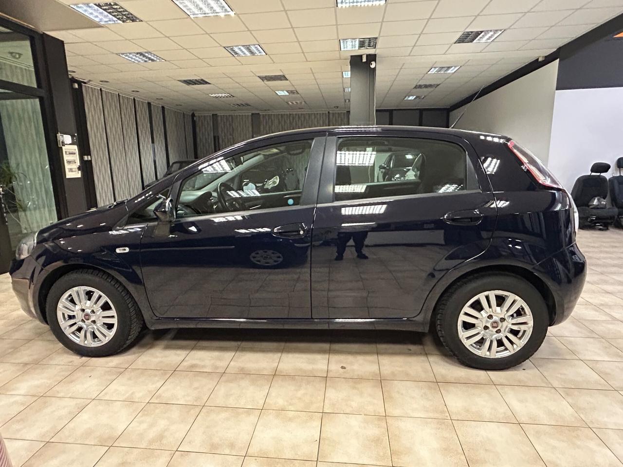 Fiat Punto 2013 1.3 MJT 75 CV 137.000km NEOPATENTATI