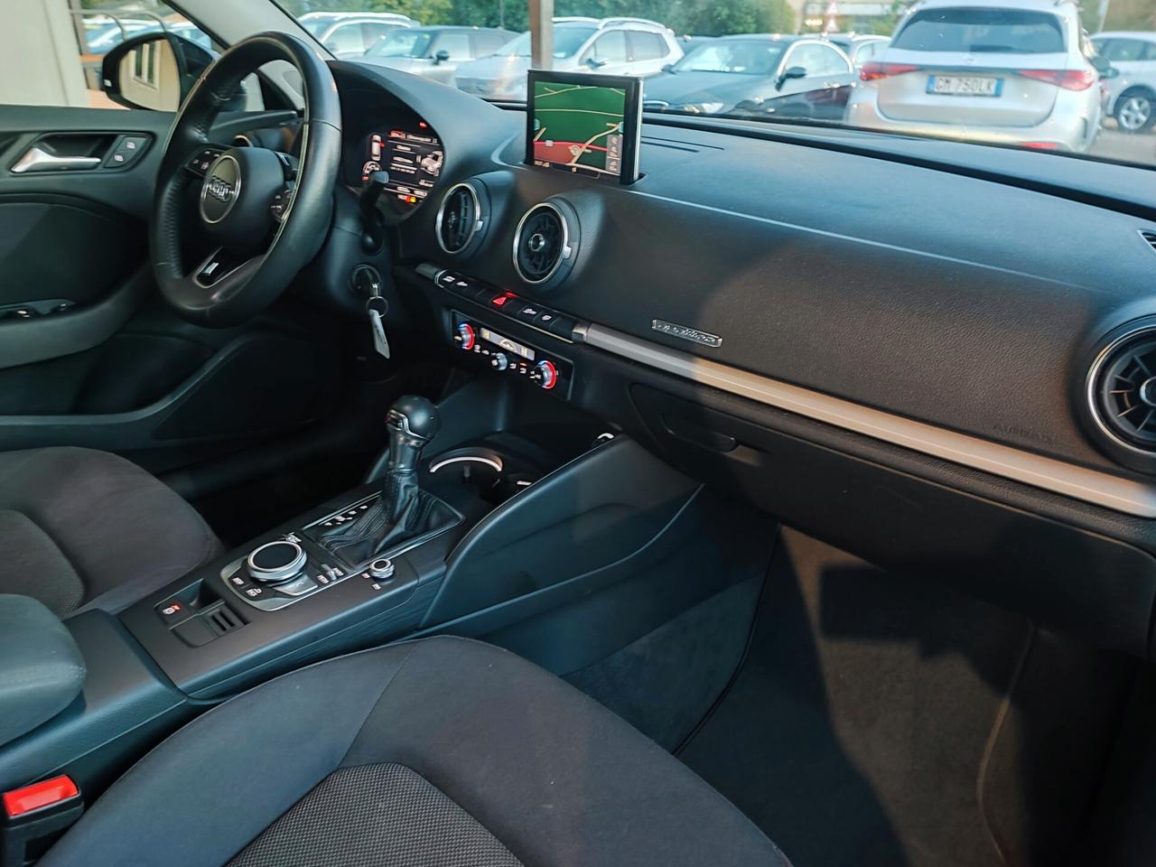 Audi A3 SPB 40 TFSI quattro S tronic SLINE EDITION