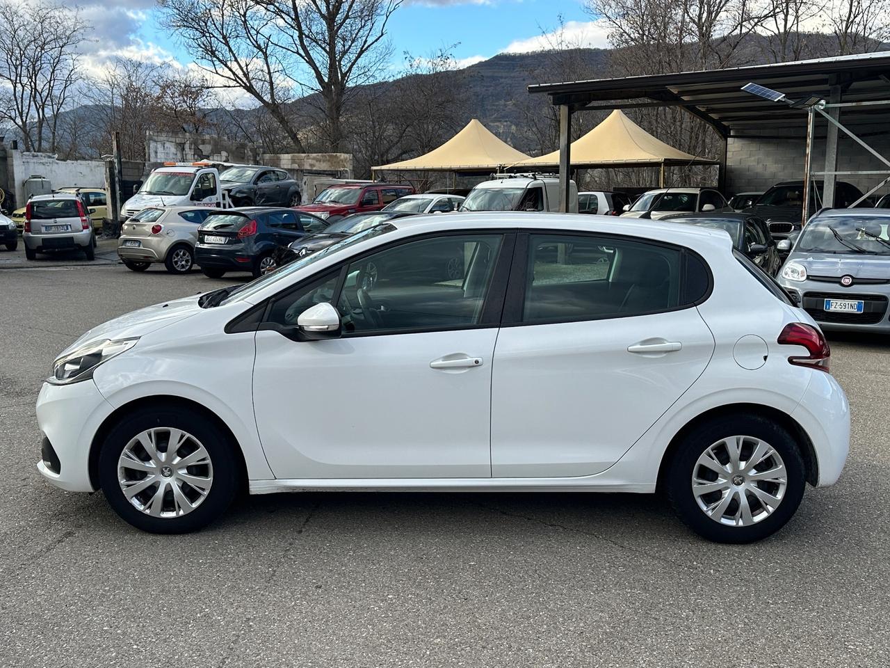 Peugeot 208 PureTech 82 5 porte Allure