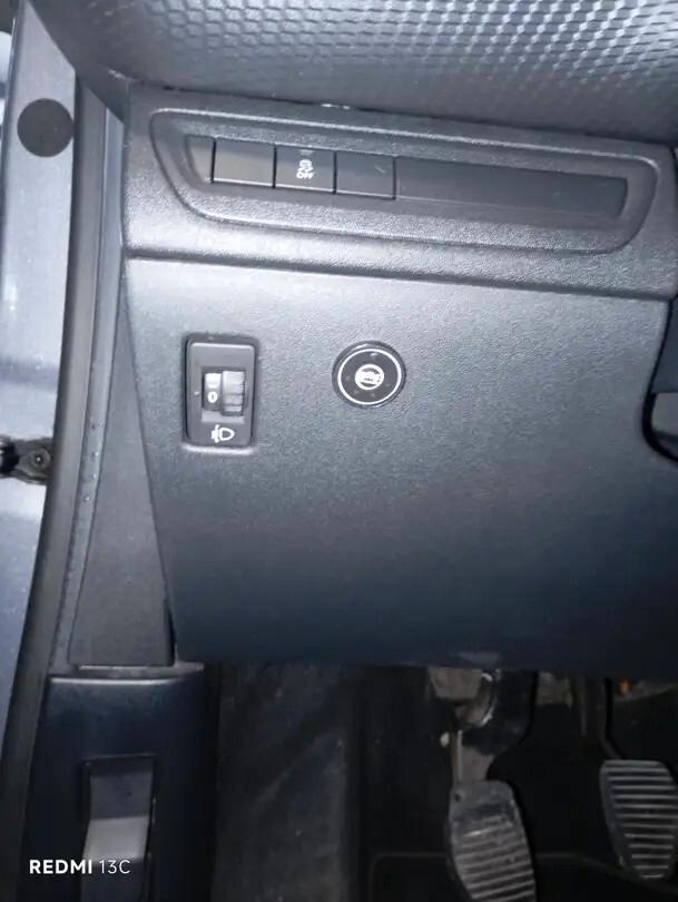 PEUGEOT 2008 DEL 2016 BENZINA / GPL 2027