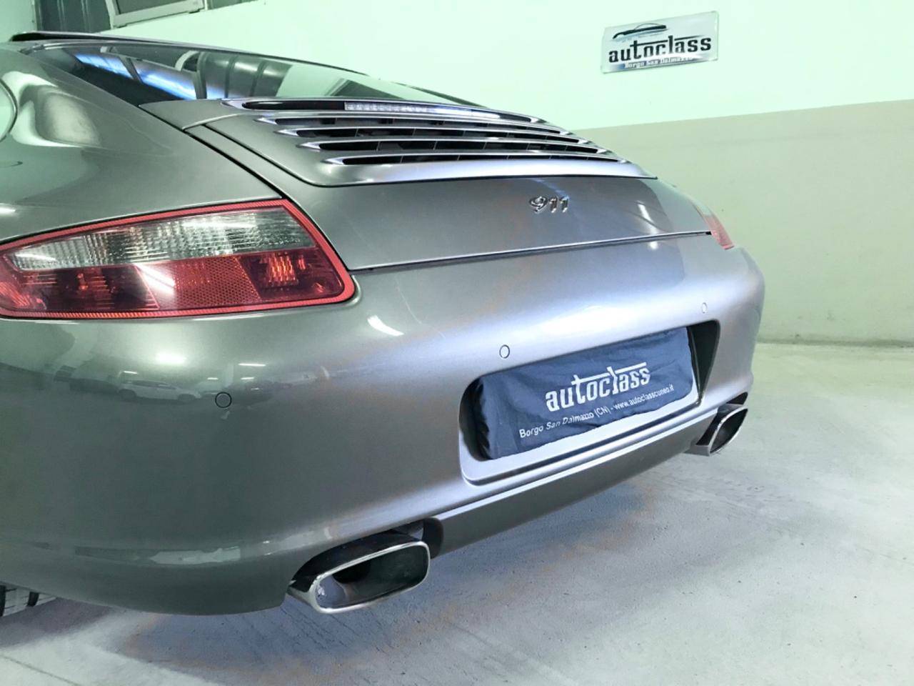 Porsche 911 Carrera Coupé 3,6