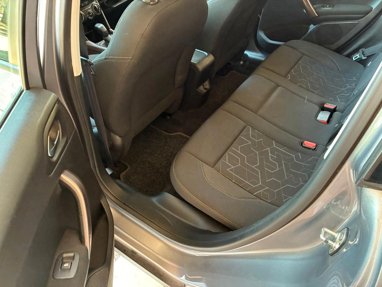 Peugeot 2008 1.6 e-HDi 92 CV Stop&Start Allure
