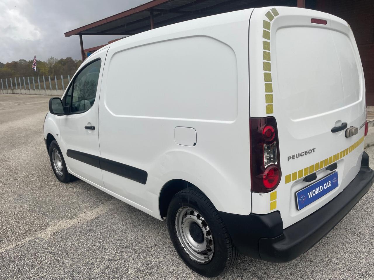 Peugeot Partner van BlueHDi 100 officina mobile