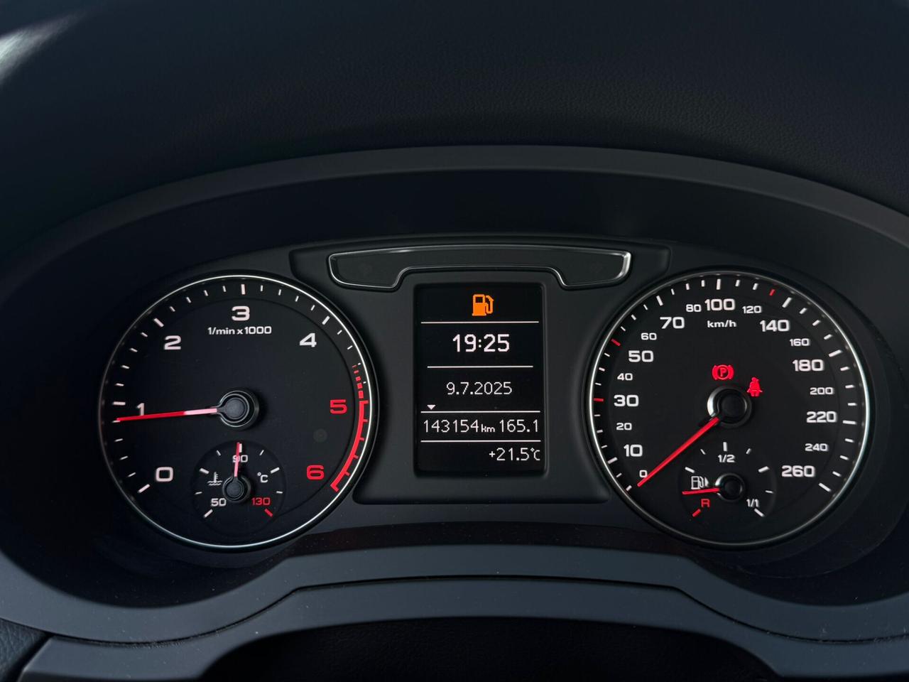 Audi Q3 2.0 TDI MANUALE SPORT DESIGN ED.-UNIPROPRIETARIO