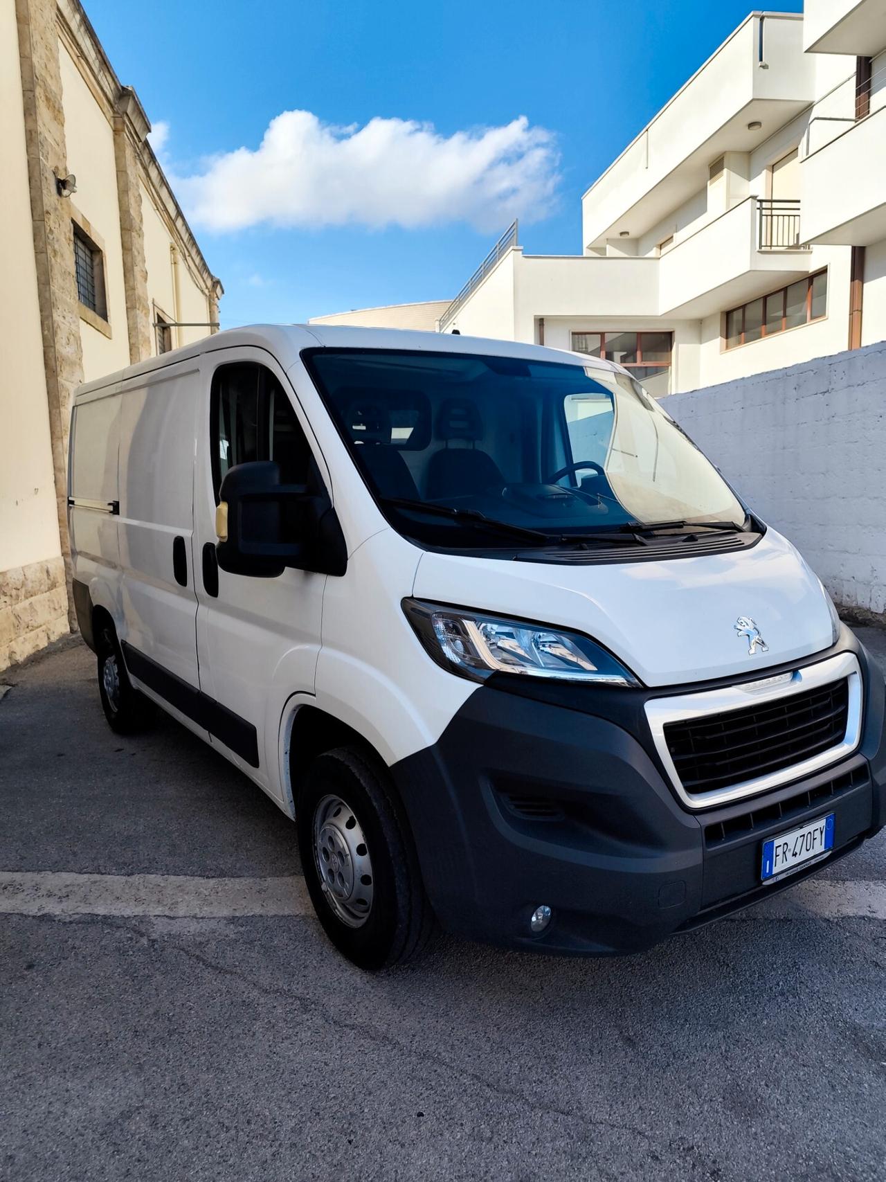 Peugeot Boxer 330 2.0 BlueHDi PC-TN Furgone