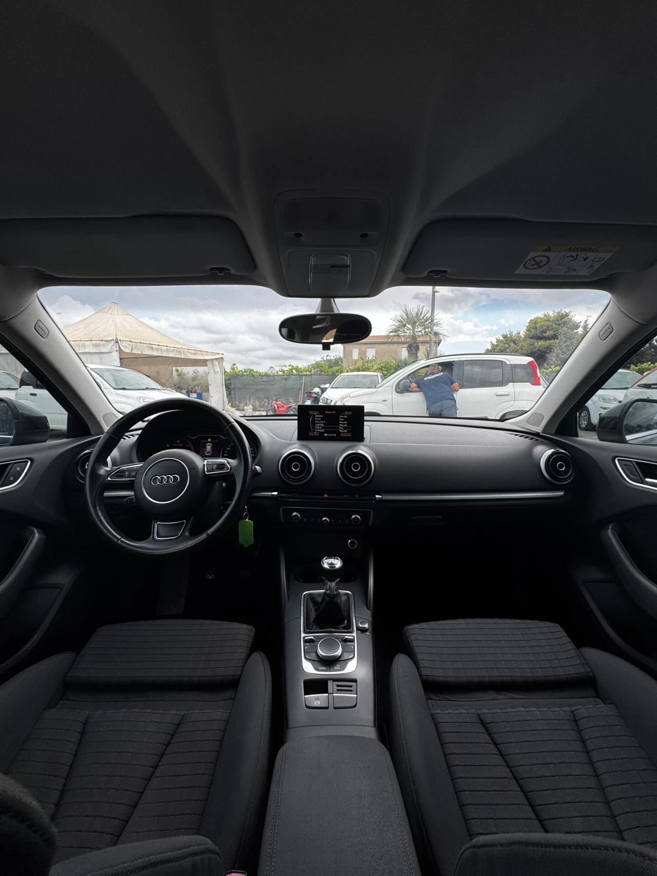 Audi A3 SPB 2.0 TDI 184 CV clean diesel Ambiente