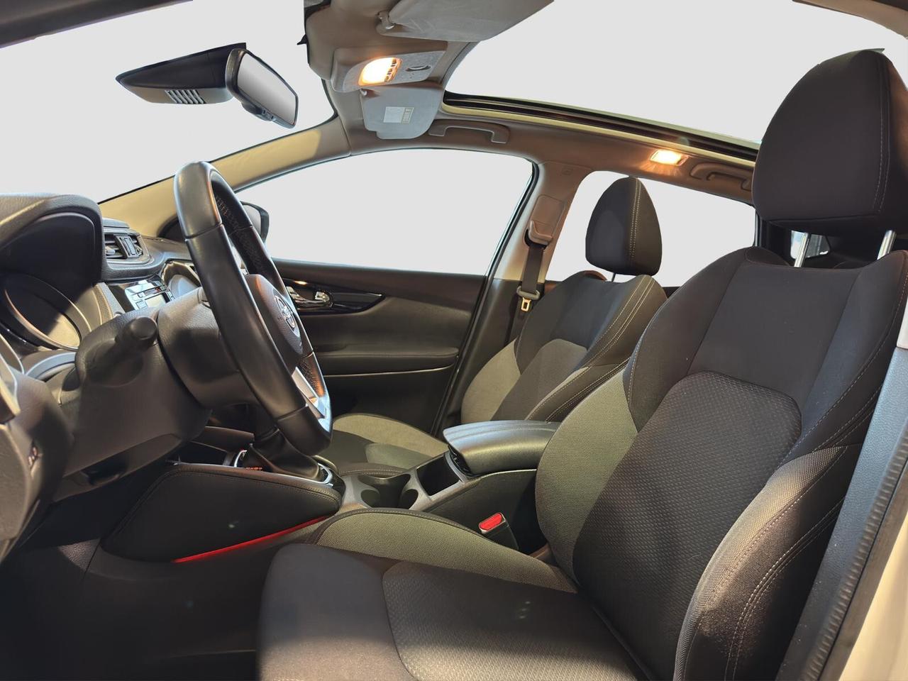 Nissan Qashqai 1.5 dci 115cv N-Connecta automatica tetto 2020