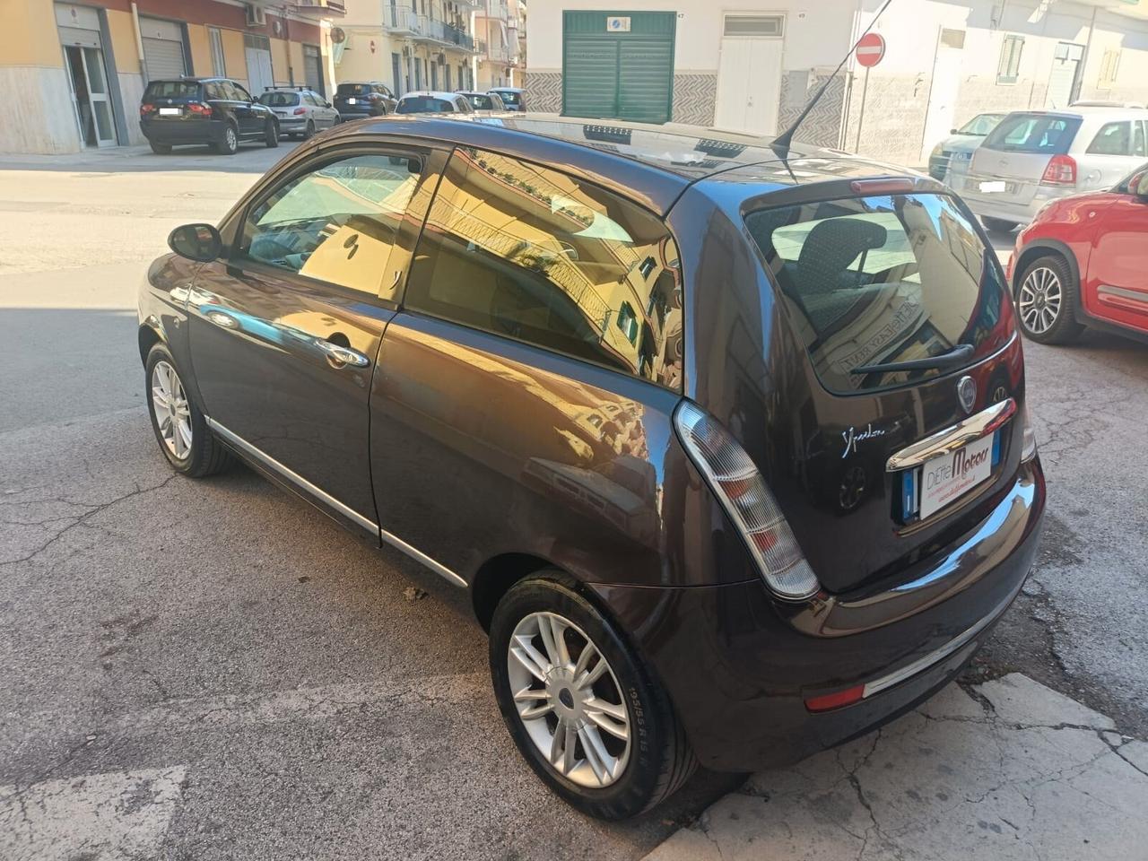 Lancia Ypsilon 1.2 Platino