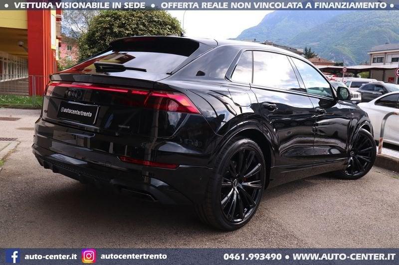 Audi Q8 50 TDI quattro S-line BLACK 23 TETTO 4RUOTESTERZANTI Sline