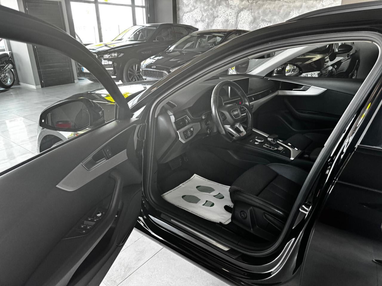 AUDI A4 AVANT 2.0 TDI SLINE + TETTO APRIBILE