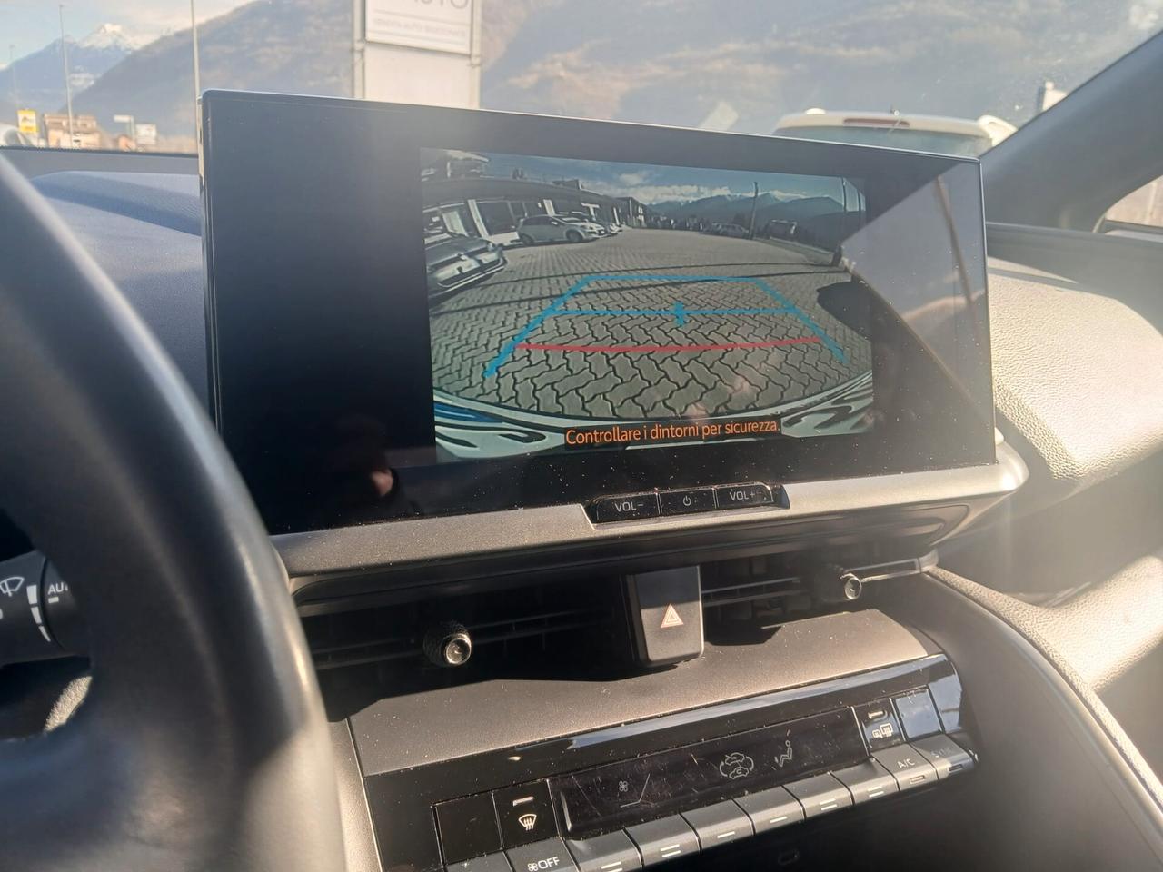 Toyota C-HR 2.0 HV AWD Trend